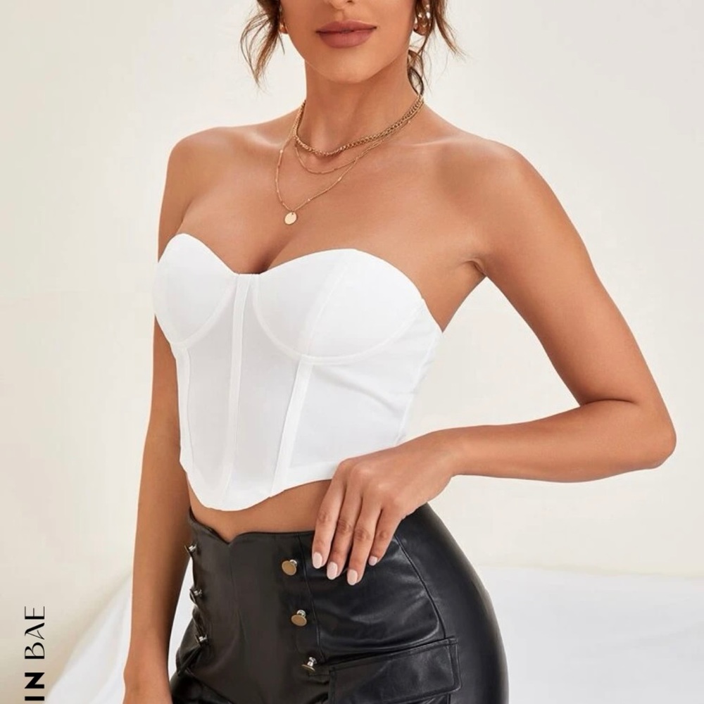 NWOT Strapless corset top